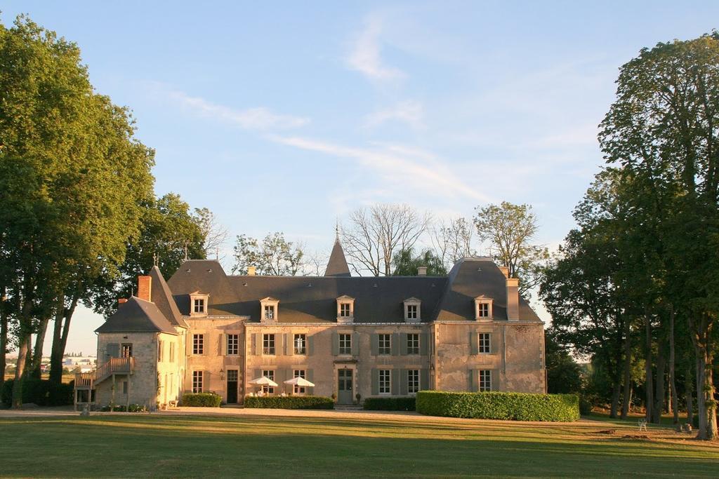 Chateau De Planchevienne 마그니컬스 외부 사진